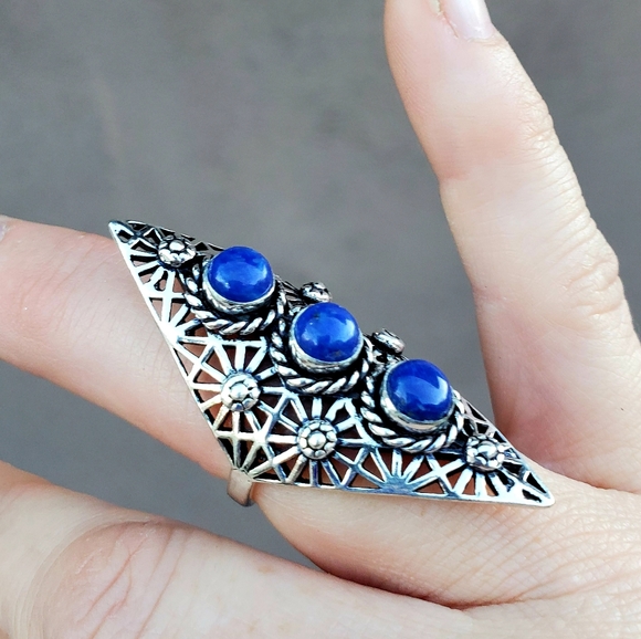 New Lapis Lazuli Silver Statement Ring. - Picture 5 of 16